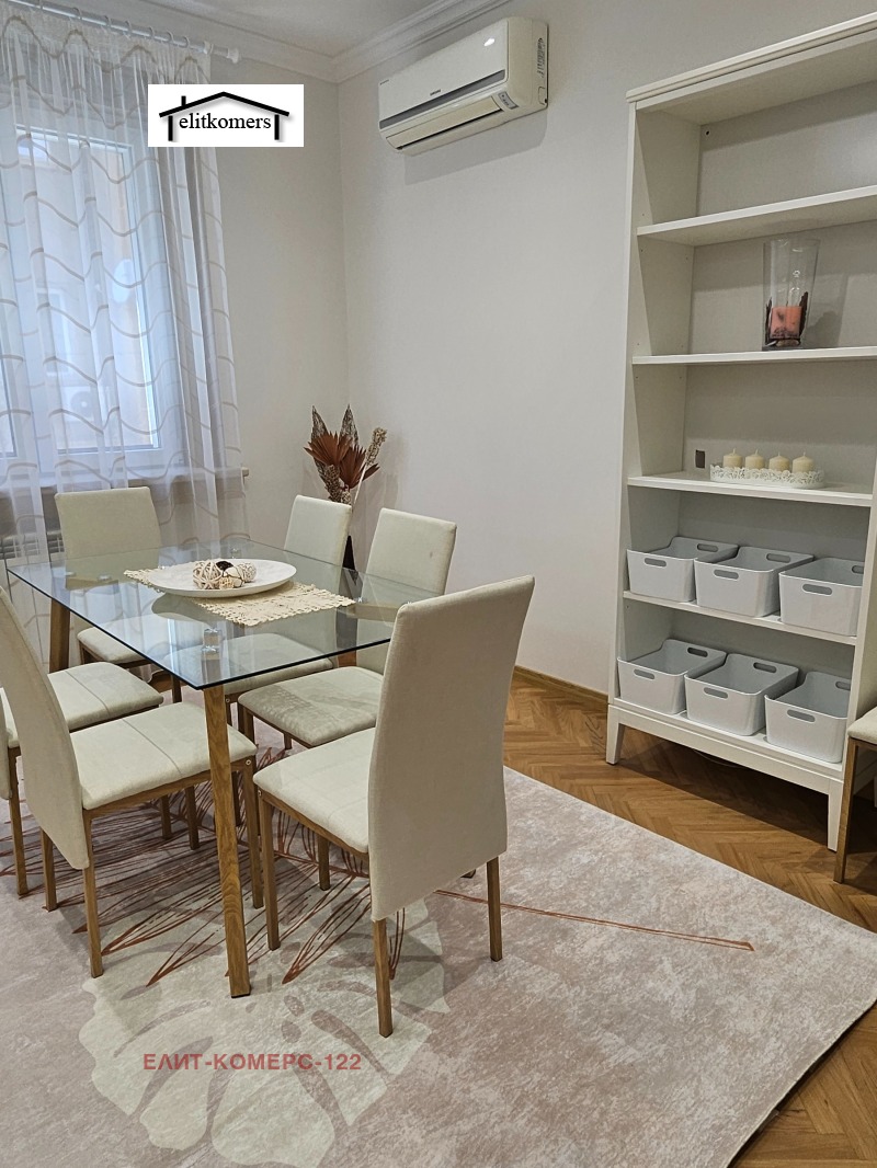 Zu vermieten  2 Schlafzimmer Sofia , Zentar , 100 qm | 19007108 - Bild [2]