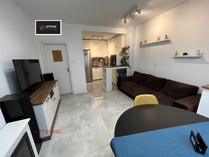 Zu vermieten  2 Schlafzimmer Sofia , Banischora , 100 qm | 65801027
