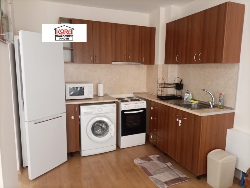 Дава под наем 3-СТАЕН, гр. Плевен, Широк център