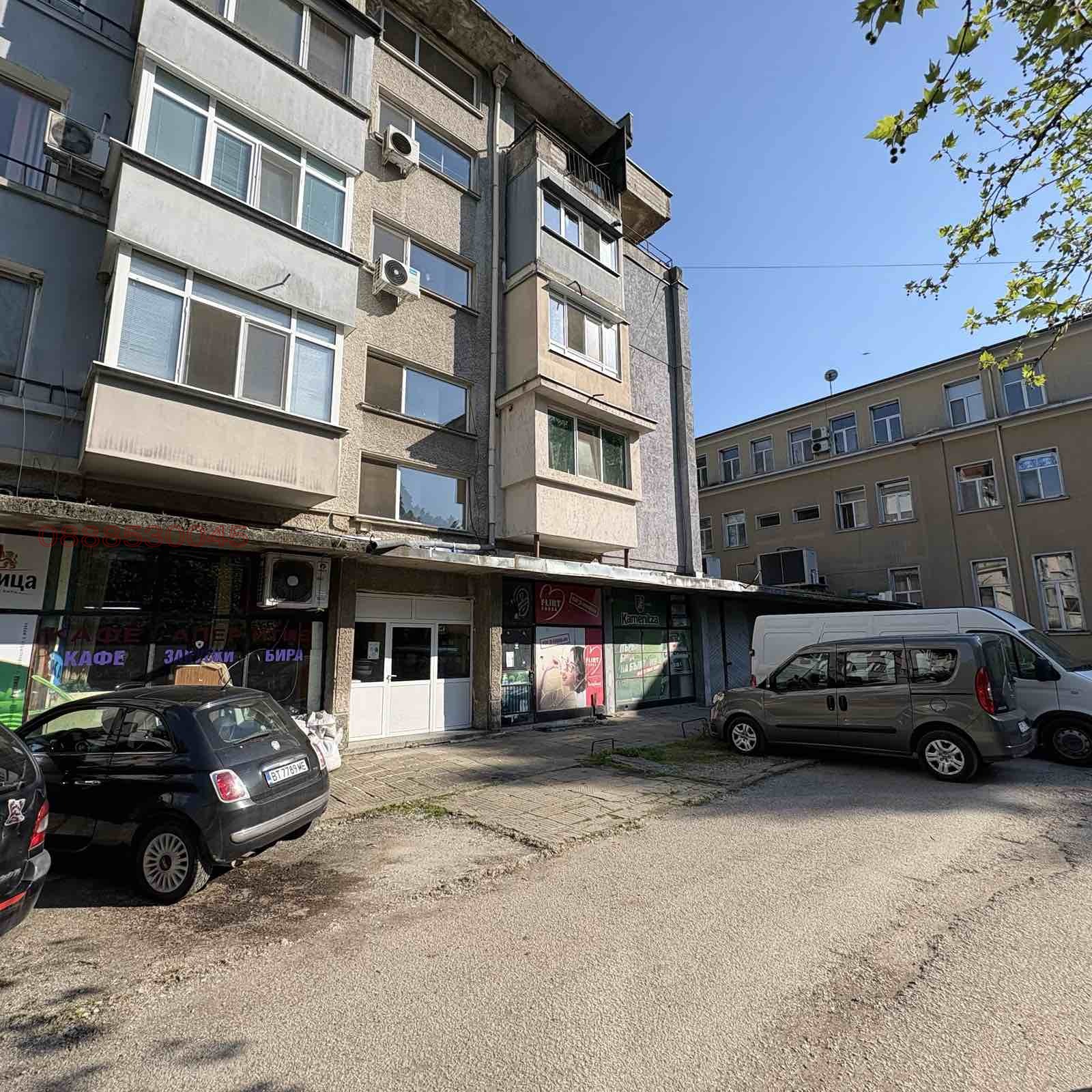 Дава под наем МАГАЗИН, гр. Горна Оряховица, област Велико Търново