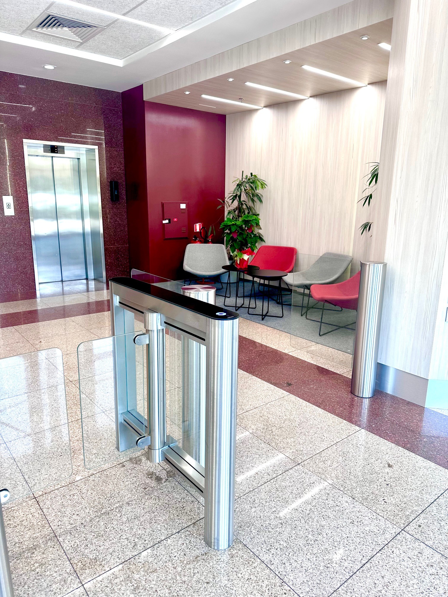 Дава под Наем ОФИС | Imot.bg — изображение 2