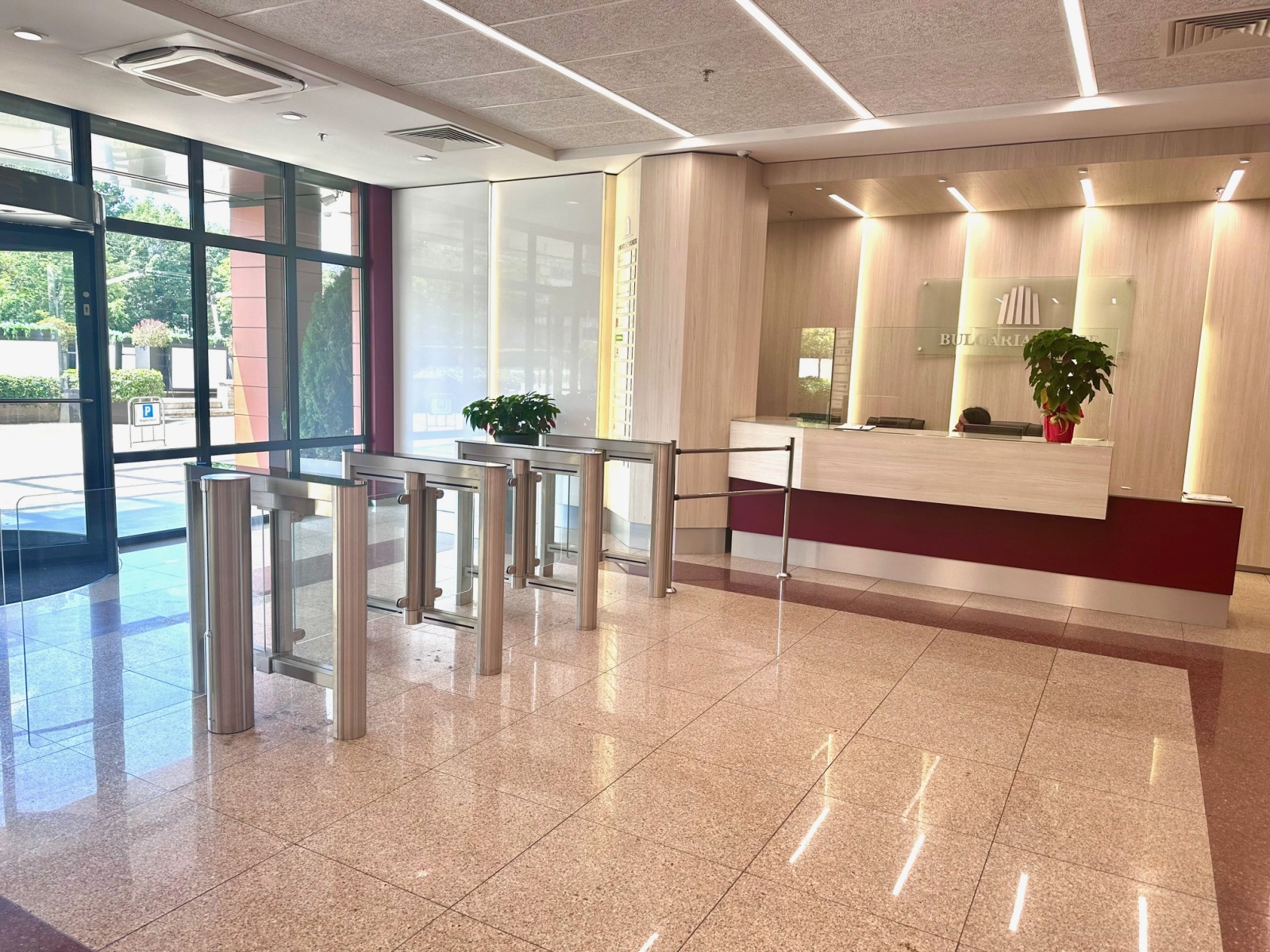 Дава под Наем ОФИС | Imot.bg — изображение 1