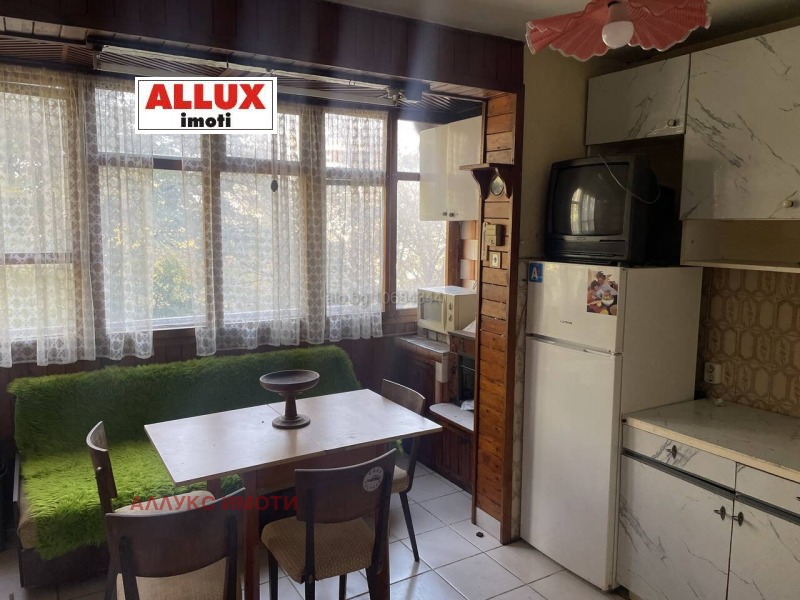 Под наем 3-СТАЕН, град Русе, Здравец Изток • 230 € / 449.84 лв. • 92646507 1