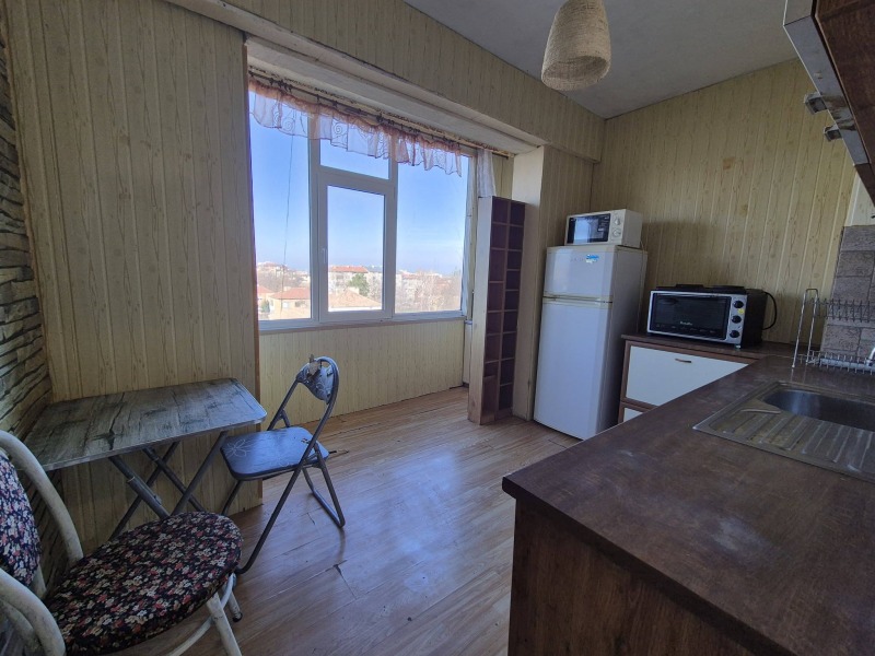 Дава под наем 3-СТАЕН, гр. Търговище, Вароша, снимка 7 - Апартаменти - 52803193