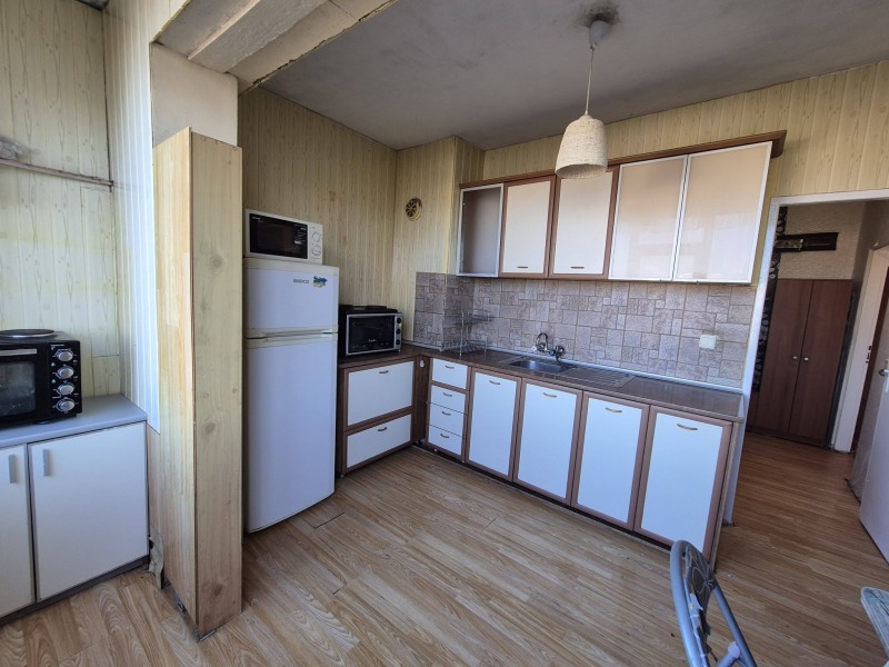 Дава под наем 3-СТАЕН, гр. Търговище, Вароша, снимка 6 - Апартаменти - 52803193