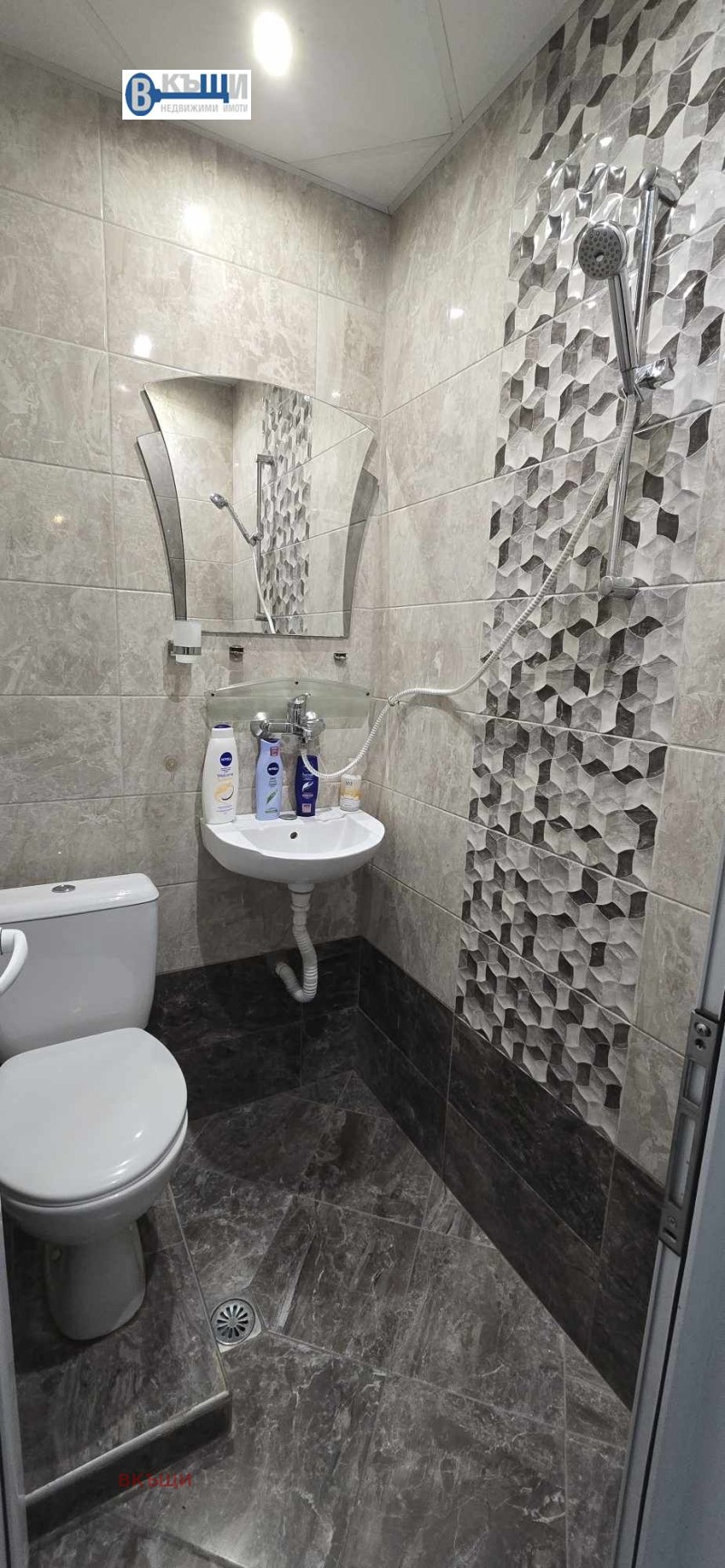 Дава под наем 2-СТАЕН, гр. Велико Търново, Център, снимка 9 - Апартаменти - 53182971