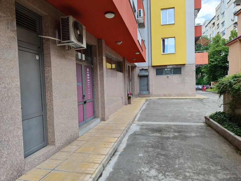 Vuokrattavana  Myymälä Sofia , Hipodruma , 300 neliömetriä | 56089497 - kuva [14]