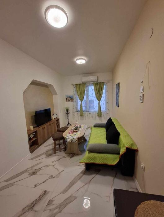 För uthyrning  1 sovrum Varna , Centar , 40 kvm | 95323086