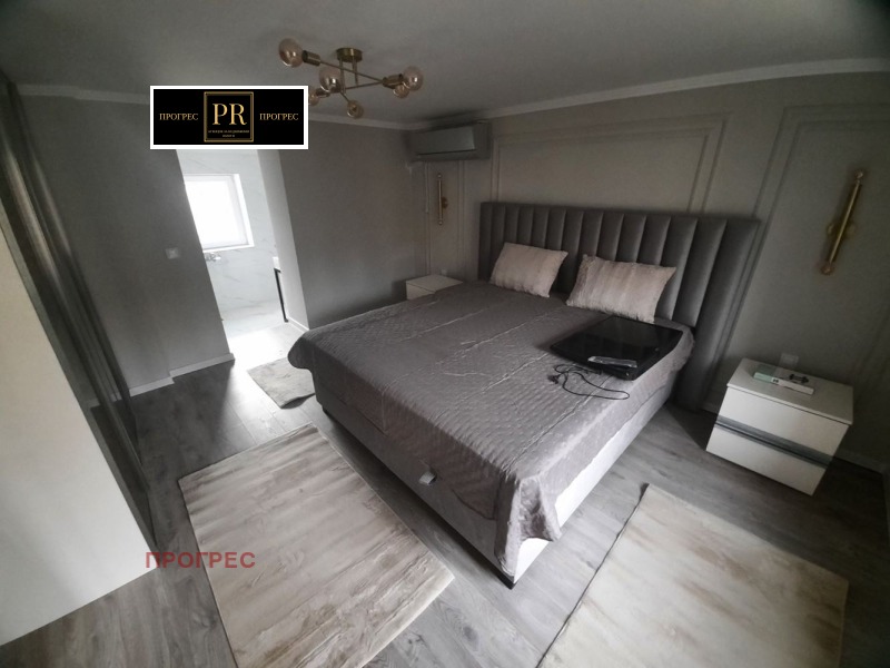 Дава под наем КЪЩА, гр. Пловдив, Център, снимка 15 - Къщи - 52648400