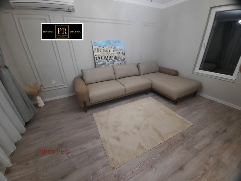 Дава под наем КЪЩА, гр. Пловдив, Център