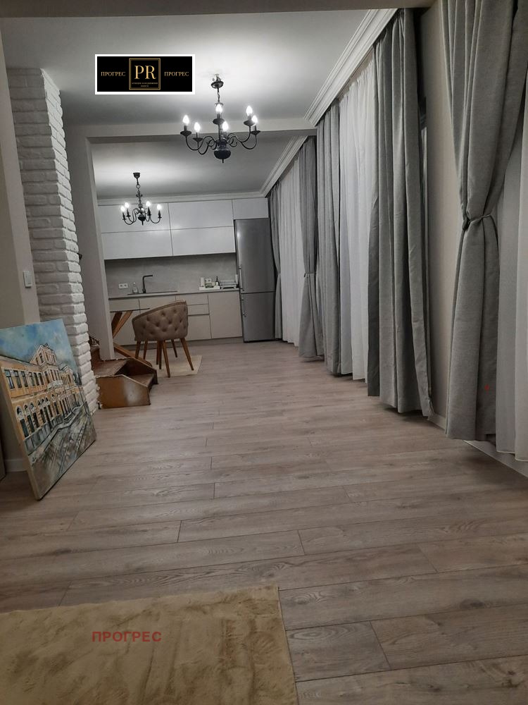 Дава под наем КЪЩА, гр. Пловдив, Център, снимка 11 - Къщи - 52648400