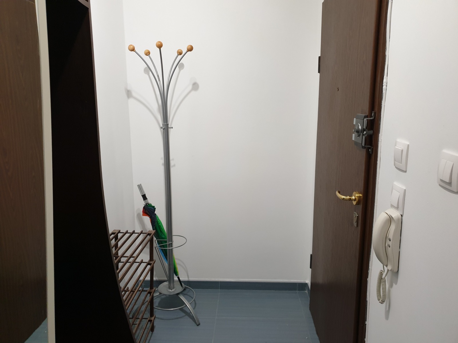 Дава под наем 3-СТАЕН, гр. София, Център, снимка 17 - Апартаменти - 56269828