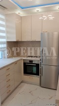 Под наем 3-СТАЕН, град Пловдив, Център • 800 € • 46744147 13