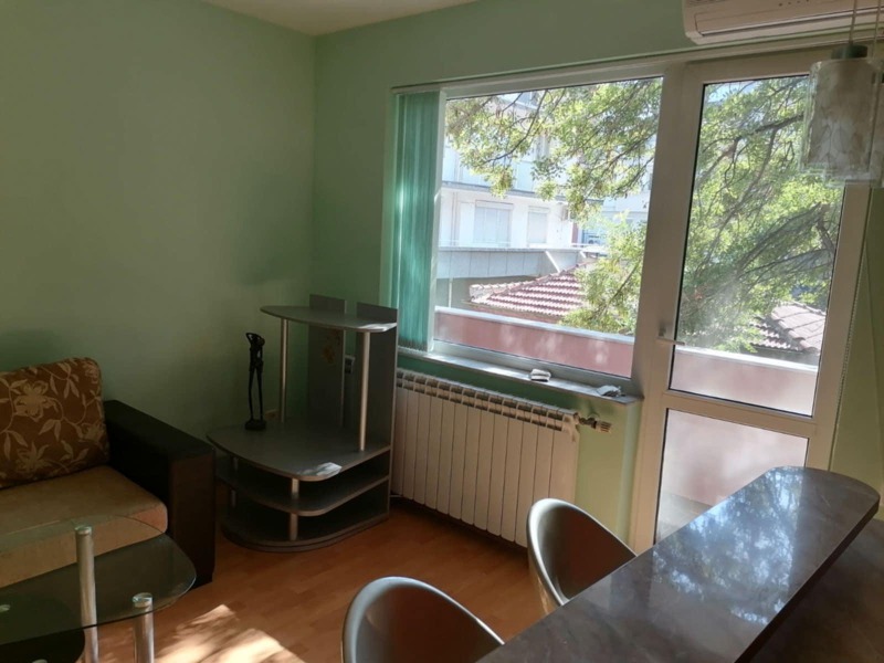 Zu vermieten  1 Schlafzimmer Plowdiw , Kjutschuk Parisch , 41 qm | 85678408 - Bild [3]