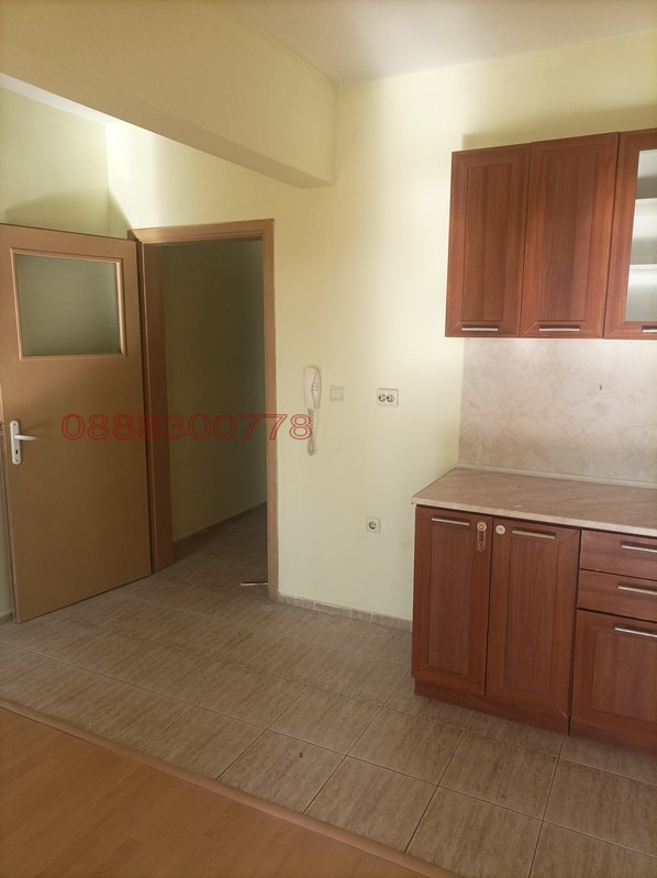 Дава под наем 2-СТАЕН, гр. Варна, Трошево, снимка 10 - Апартаменти - 52784449