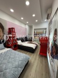 Под наем МАГАЗИН, град София, Център • 2890 € / 5652.35 лв. • 44283337 4