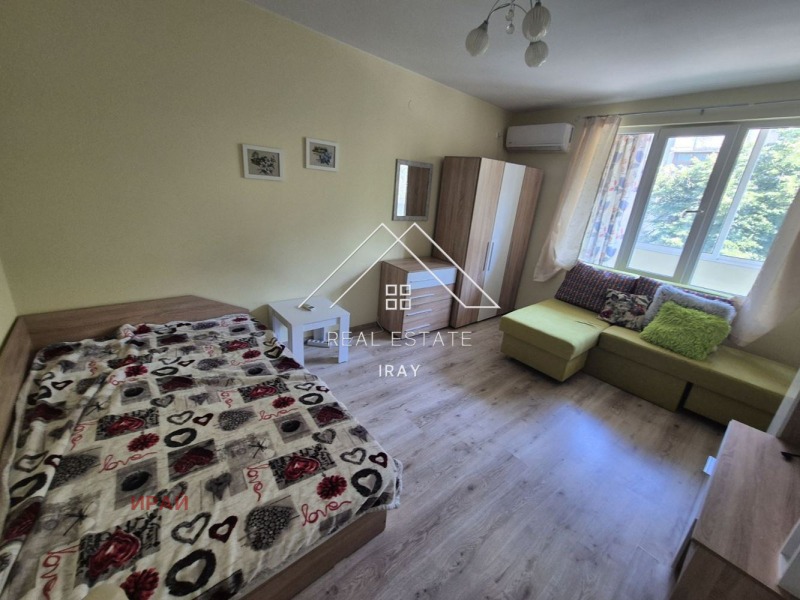 Te huur  1 slaapkamer Stara Zagora , Tsentar , 40 m² | 32514545