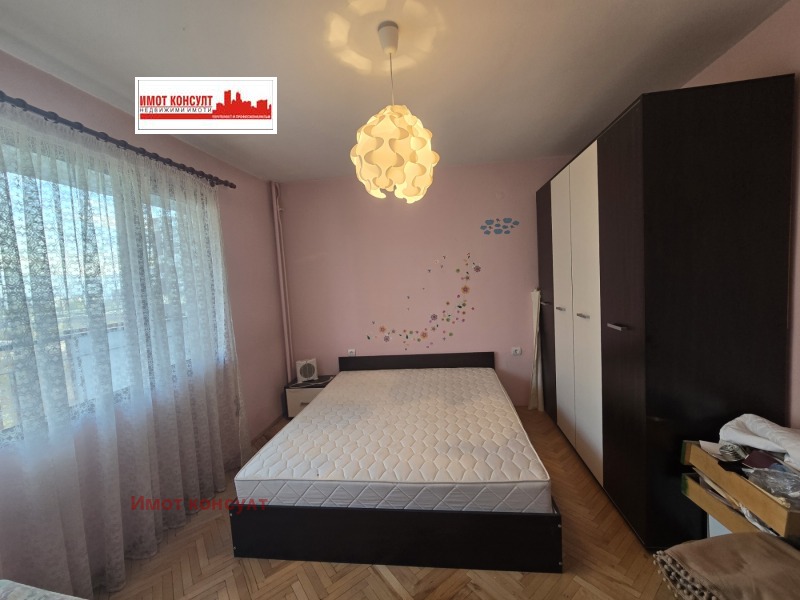 Zu vermieten  2 Schlafzimmer Plowdiw , Kjutschuk Parisch , 110 qm | 76388242 - Bild [8]