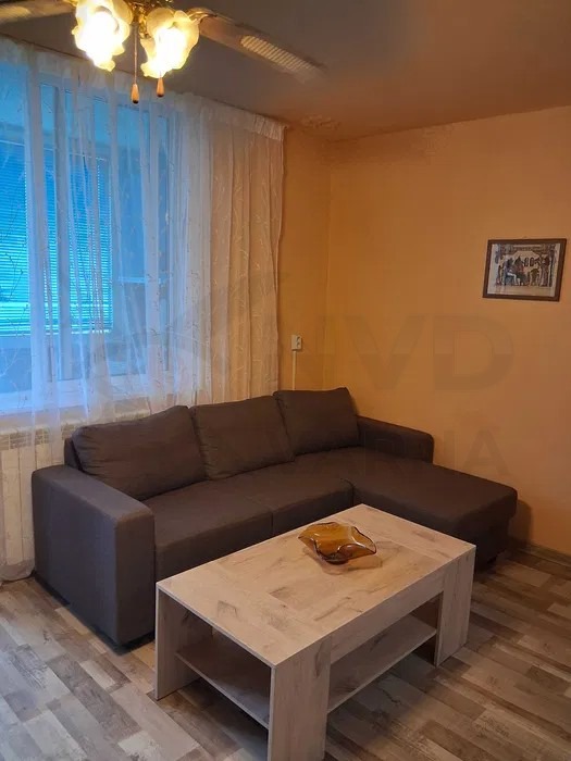 Дава под наем 2-СТАЕН, гр. Варна, Младост 1