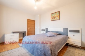 2 camere da letto Iztok, Sofia 9