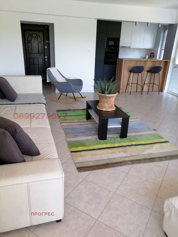 Дава под наем 4-СТАЕН, гр. Пловдив, Център, снимка 12 - Апартаменти - 53824971