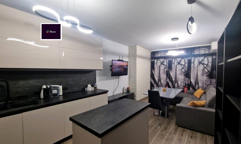 Дава под наем 2-СТАЕН, гр. Варна, Център, снимка 4 - Апартаменти - 52232094