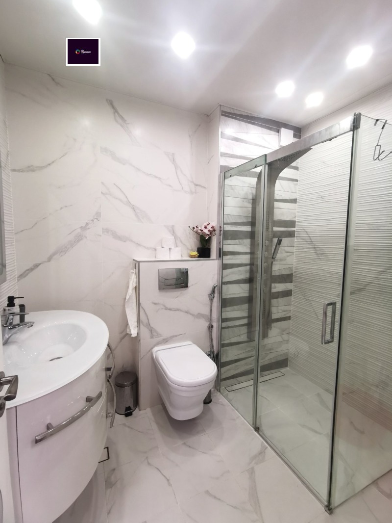 Дава под наем 2-СТАЕН, гр. Варна, Център, снимка 6 - Апартаменти - 52232094