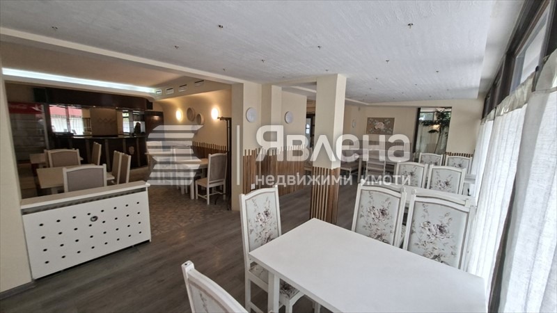 Do wynajęcia  Biuro Sofia , Geo Milew , 130 mkw | 33438685 - obraz [2]