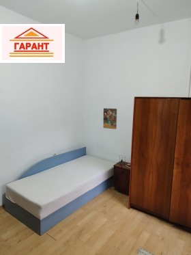 Studio Shirok tsentar, Pleven 1