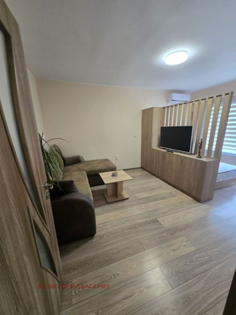 Дава под наем  2-стаен град Русе , Здравец Изток , 64 кв.м | 53268892 - изображение [6]