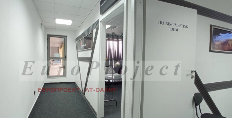 Para alugar  Escritório Sofia , Mladost 3 , 303 m² | 59901701 - imagem [4]
