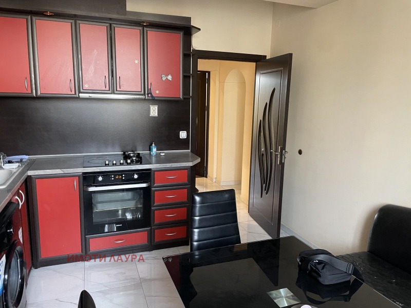 В аренду  2 спальни Шумен , Център , 68 кв.м | 53893689 - изображение [2]