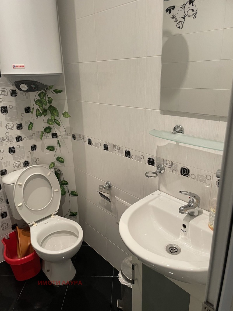 В аренду  2 спальни Шумен , Център , 68 кв.м | 53893689 - изображение [12]