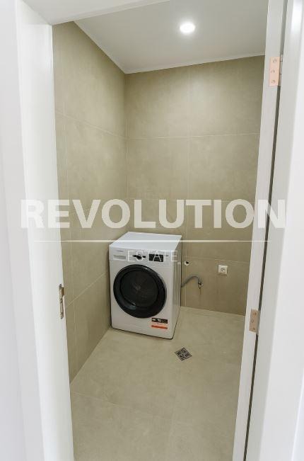 Para alugar  Mais de 3 quartos Varna , k.k. Sv.Sv. Konstantin i Elena , 180 m² | 35392152 - imagem [5]