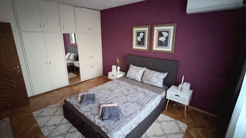 Издаје се  2 спаваће собе Софија , Центар , 76 м2 | 91556205 - слика [6]