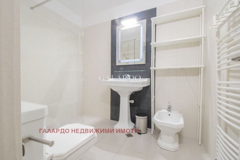 Te huur  2 slaapkamers Sofia , Doktorski pametnik , 105 m² | 57291454 - afbeelding [14]