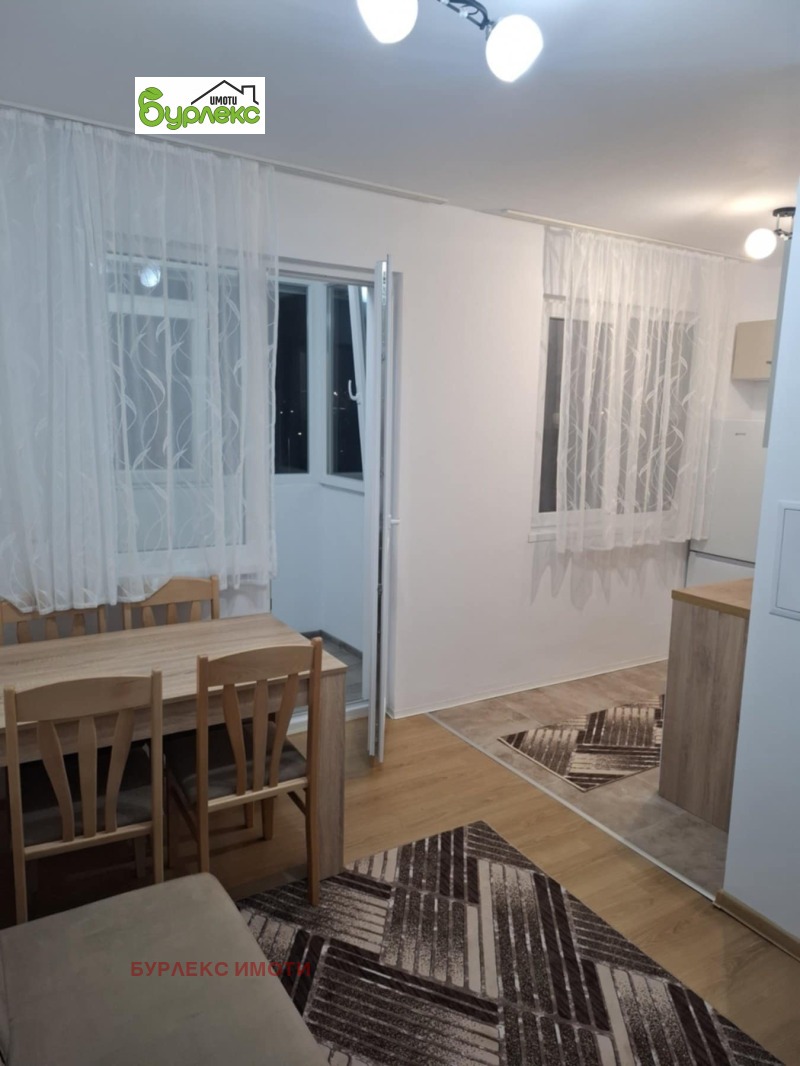 Дава под наем 3-СТАЕН, гр. Варна, Аспарухово, снимка 2 - Апартаменти - 52715808