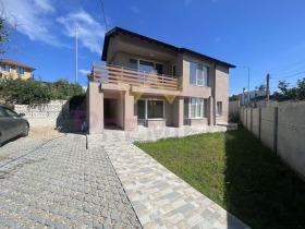 Casa m-t Alen mak, Varna 1