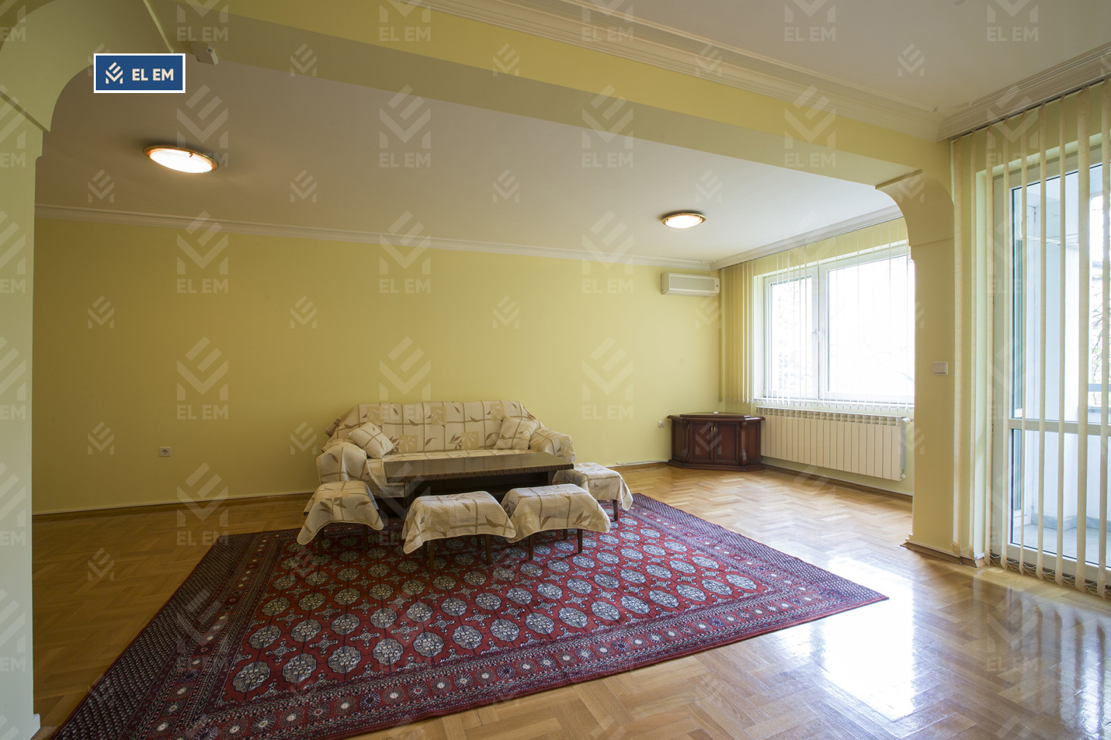 Дава под наем 4-СТАЕН, гр. София, Стрелбище, снимка 2 - Апартаменти - 42520852