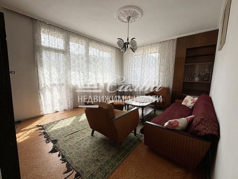 De inchiriat  1 dormitor Șumen , Țentâr , 75 mp | 10621596 - imagine [2]