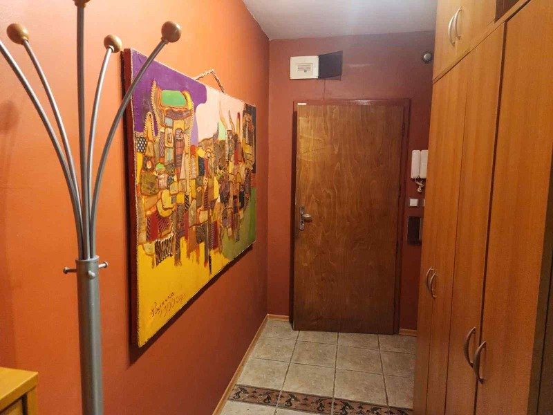 Дава под наем 2-СТАЕН, гр. София, Лозенец, снимка 3 - Апартаменти - 52658721