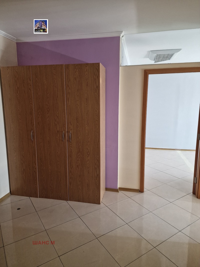 Til leje  Kontor Plovdiv , Tsentar , 62 kvm | 40985352 - billede [2]