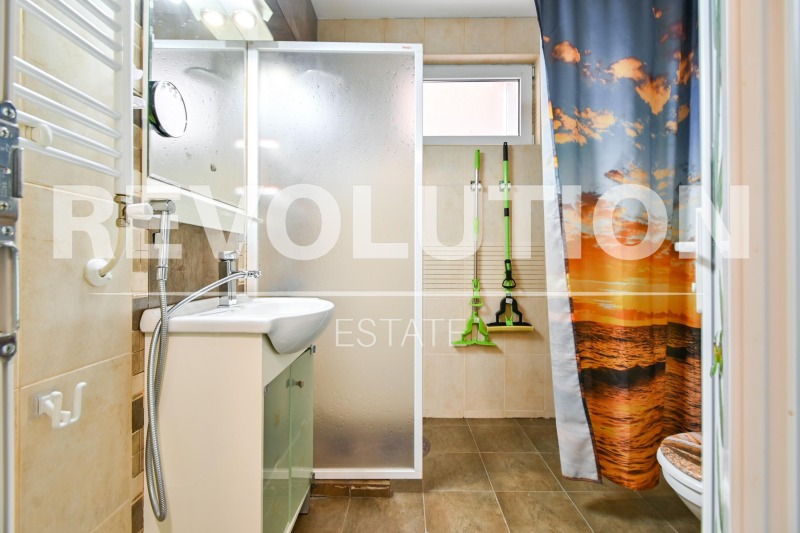 Te huur  Studio Sofia , Ljulin 6 , 40 m² | 52215663 - afbeelding [7]