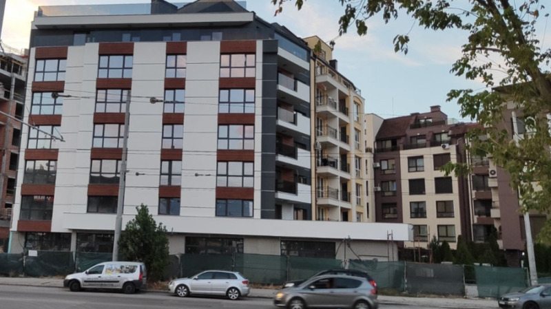 Под наем МАГАЗИН, град София, Люлин - център • 2500 € / 4889.57 лв. • 19707009 1