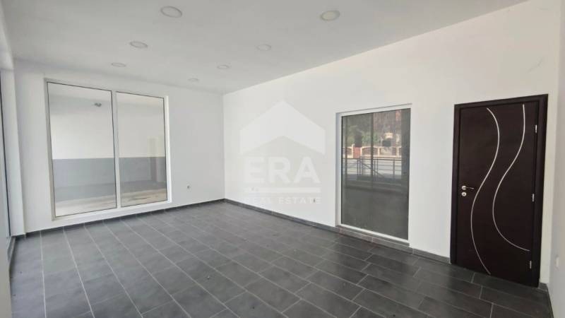 Дава под наем  Офис град Търговище , Вароша , 37 кв.м | 51520476 - изображение [3]