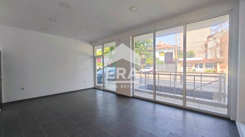 Дава под наем  Офис град Търговище , Вароша , 37 кв.м | 51520476 - изображение [2]