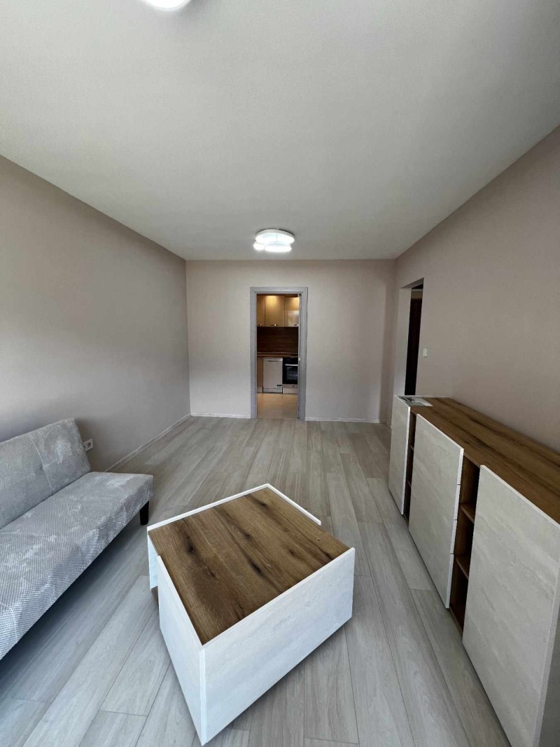 Издаје се  1 спаваћа соба Софија , Драгалевци , 70 м2 | 50679372 - слика [2]