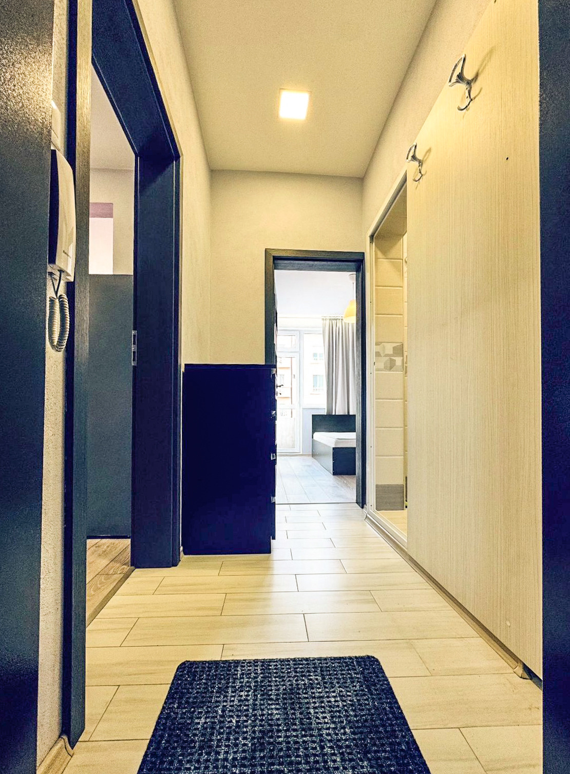 Дава под наем 2-СТАЕН, гр. София, Център, снимка 7 - Апартаменти - 54253786