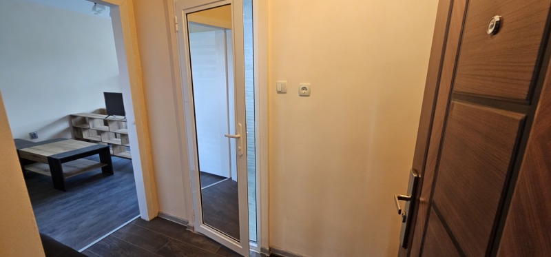 Дава под наем 2-СТАЕН, гр. София, Света Троица, снимка 2 - Апартаменти - 53598075