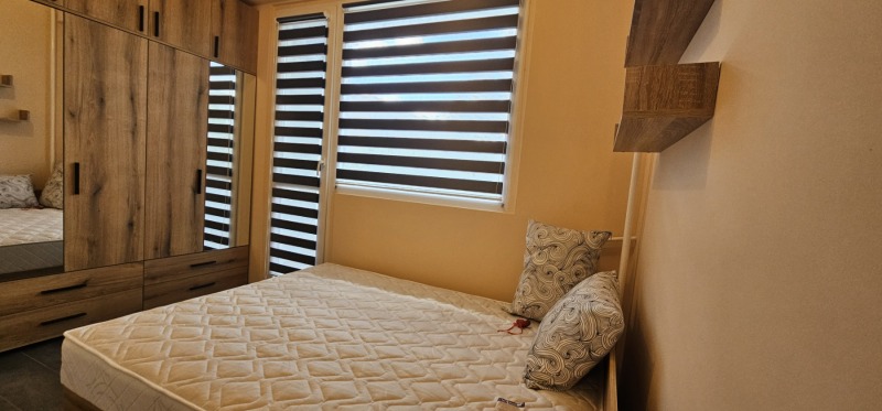 Дава под наем 2-СТАЕН, гр. София, Света Троица